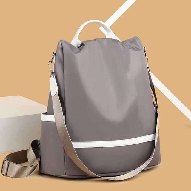 COLLEGE BAGS IN LEATHER