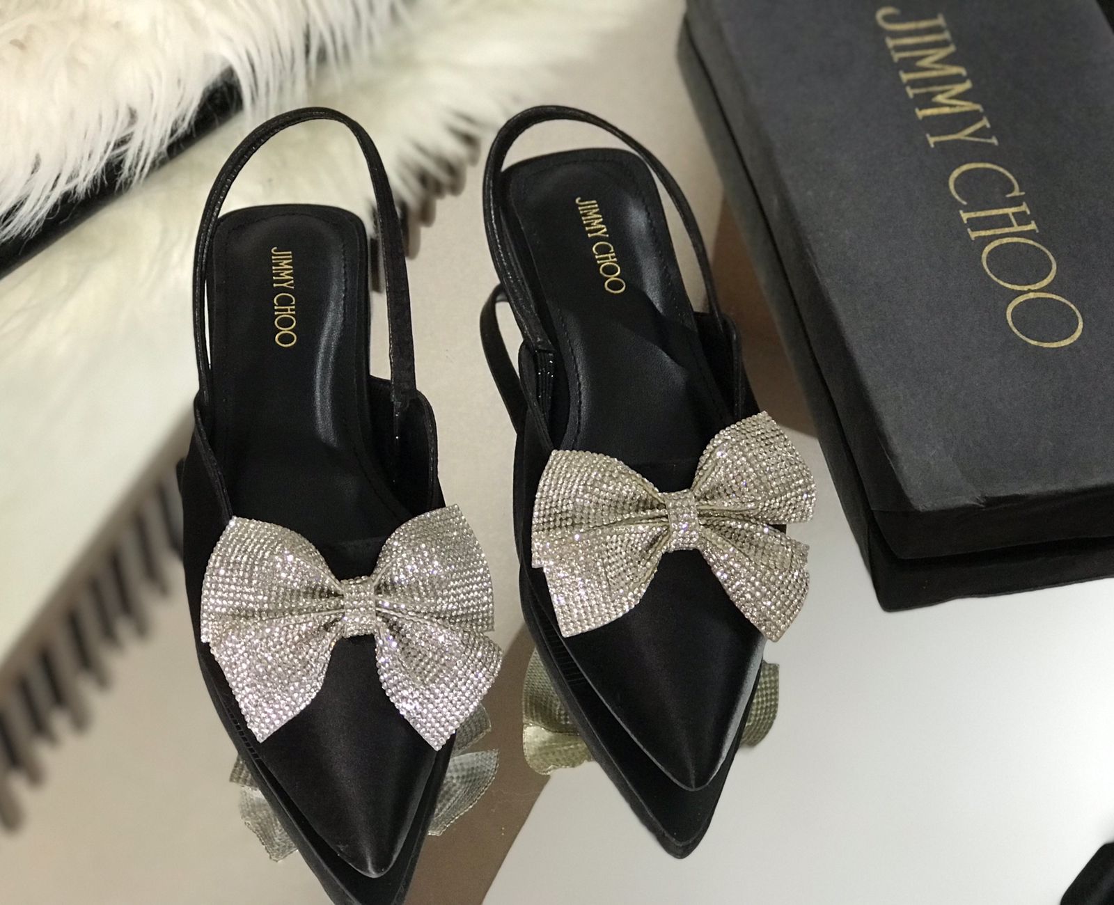 Jimmy flat with brand box