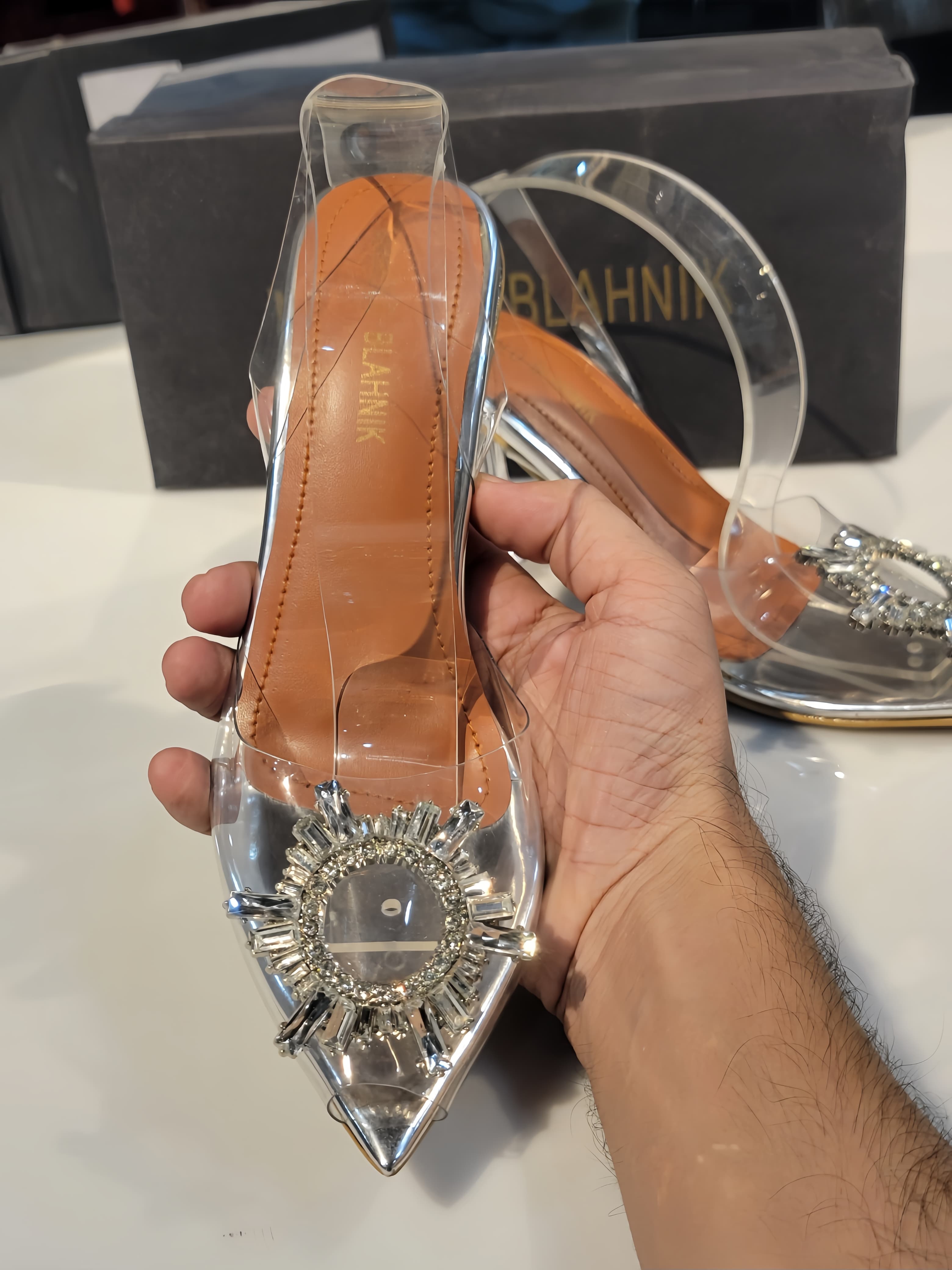 Monalo Blahnik Transferent Heels: